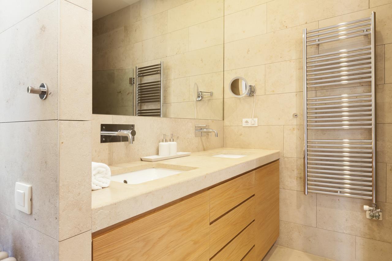 Click&Flat Luxury Sant Joan Apartment Barcelona Bagian luar foto