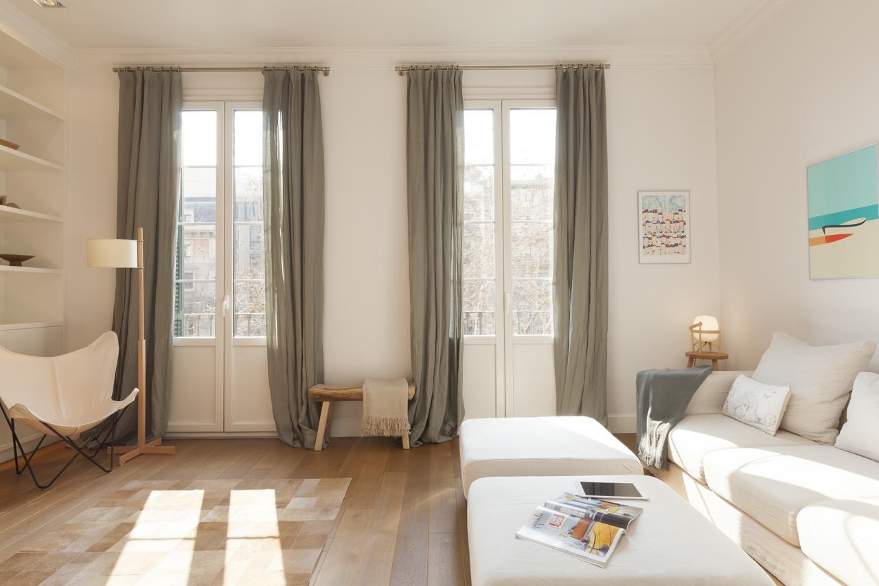 Click&Flat Luxury Sant Joan Apartment Barcelona Bagian luar foto