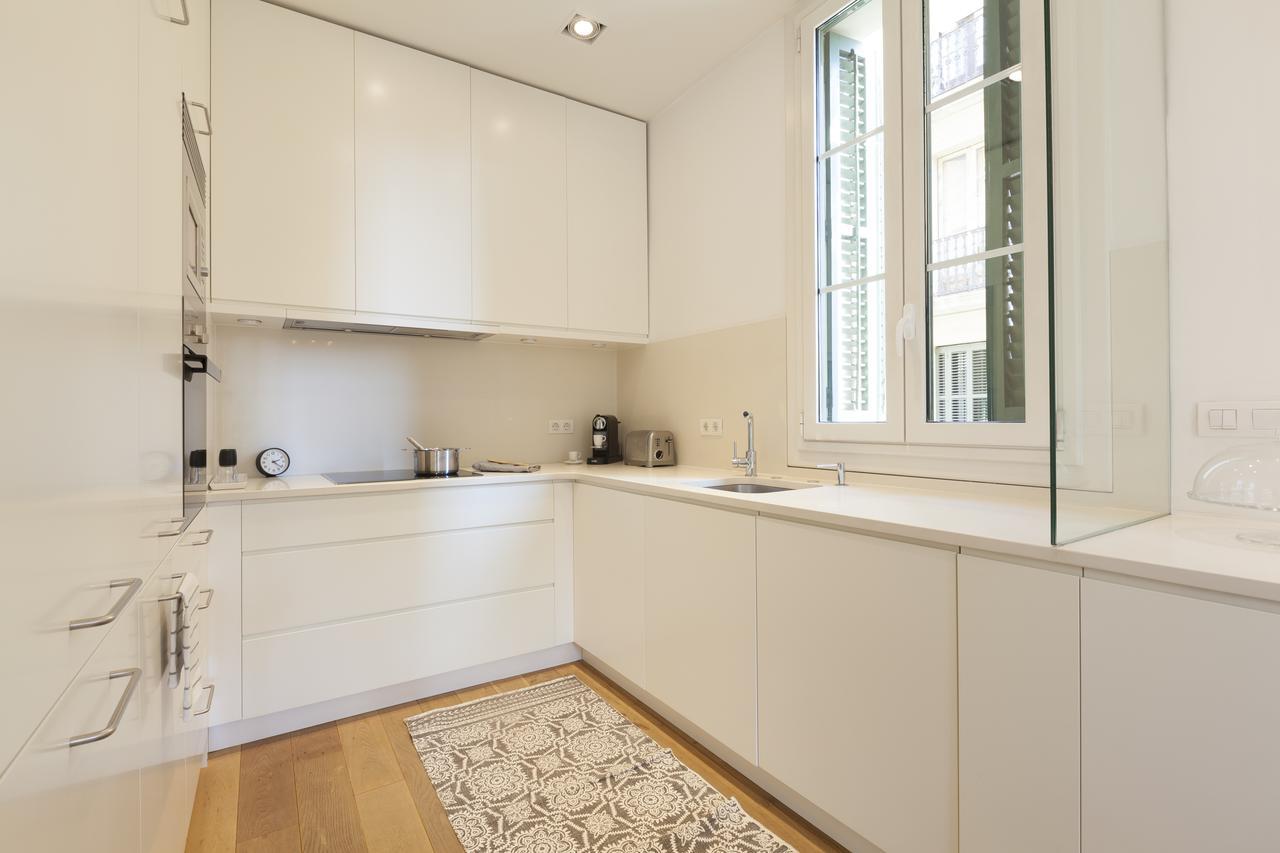 Click&Flat Luxury Sant Joan Apartment Barcelona Bagian luar foto