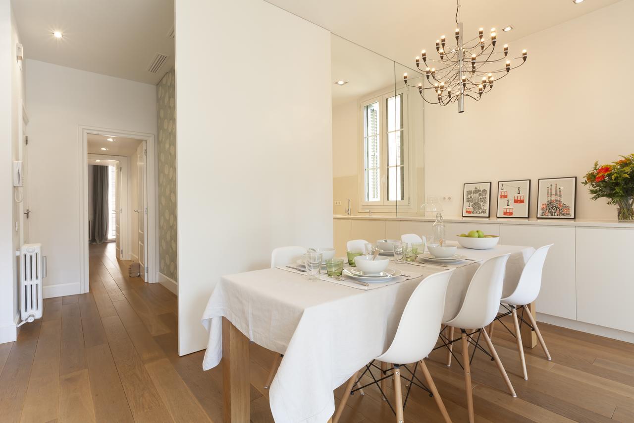 Click&Flat Luxury Sant Joan Apartment Barcelona Bagian luar foto