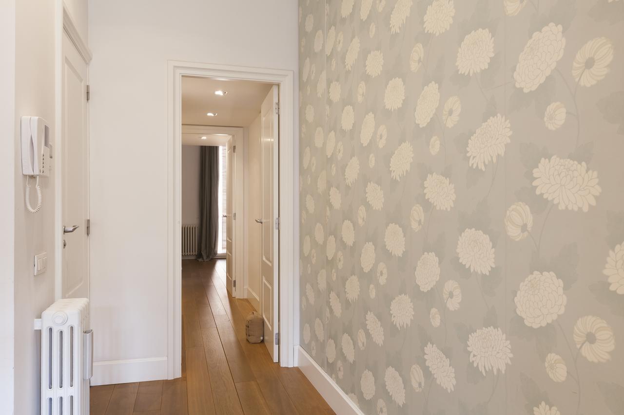 Click&Flat Luxury Sant Joan Apartment Barcelona Bagian luar foto