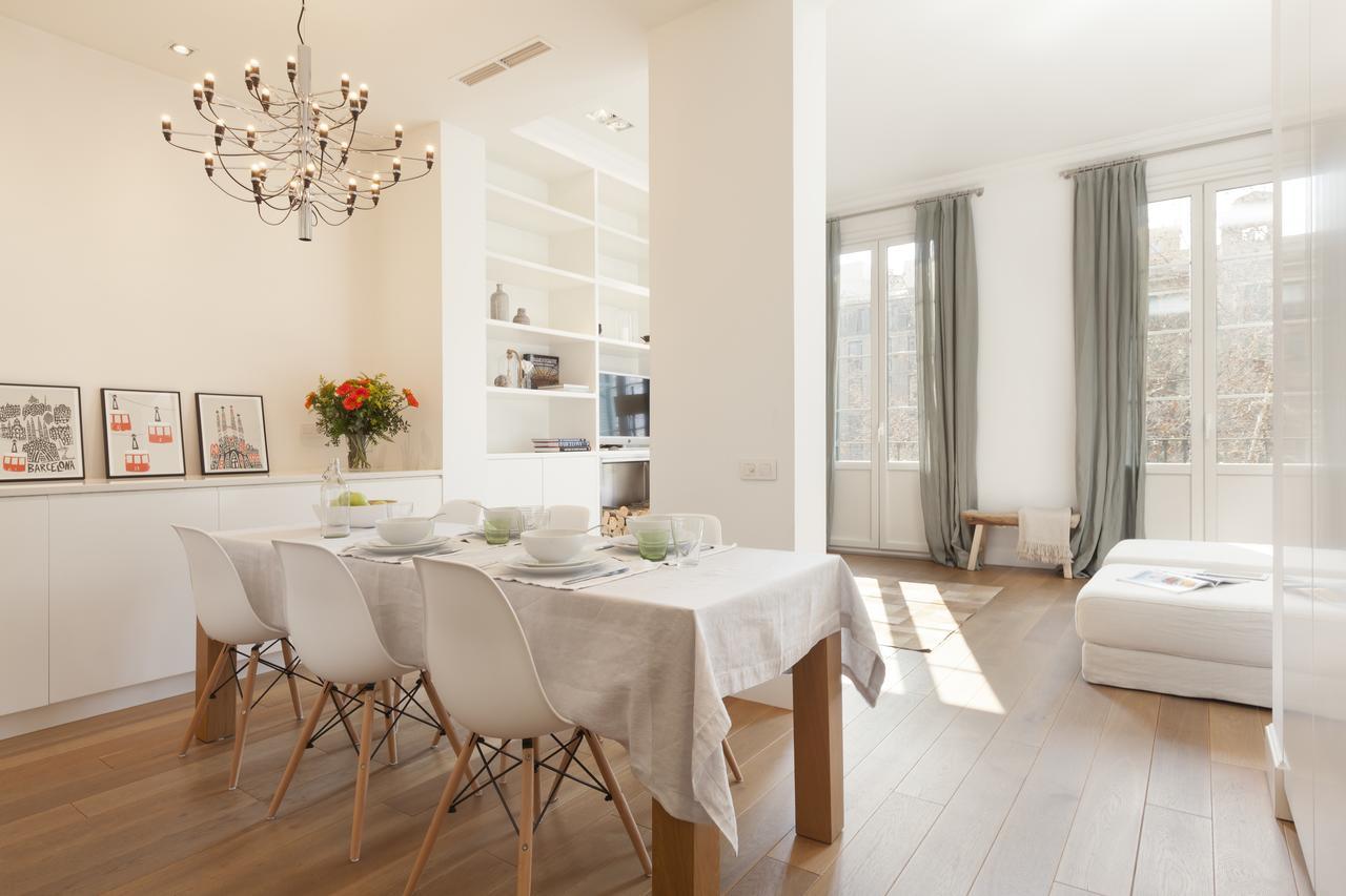 Click&Flat Luxury Sant Joan Apartment Barcelona Bagian luar foto
