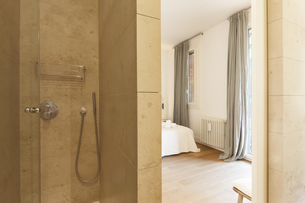 Click&Flat Luxury Sant Joan Apartment Barcelona Bagian luar foto